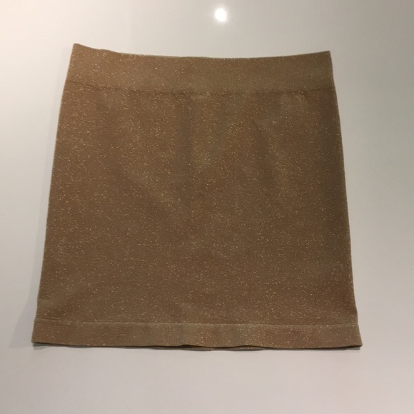 No Boundaries Skirt - Picture 3 of 5